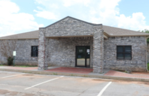 Picture of outside shot of The Rush Springs Family Medical Clinic.